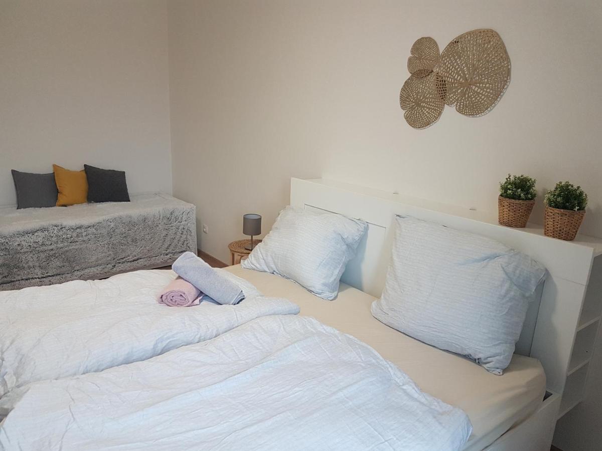 Kavi Apartments #1, Top Sunset View 플젠 외부 사진
