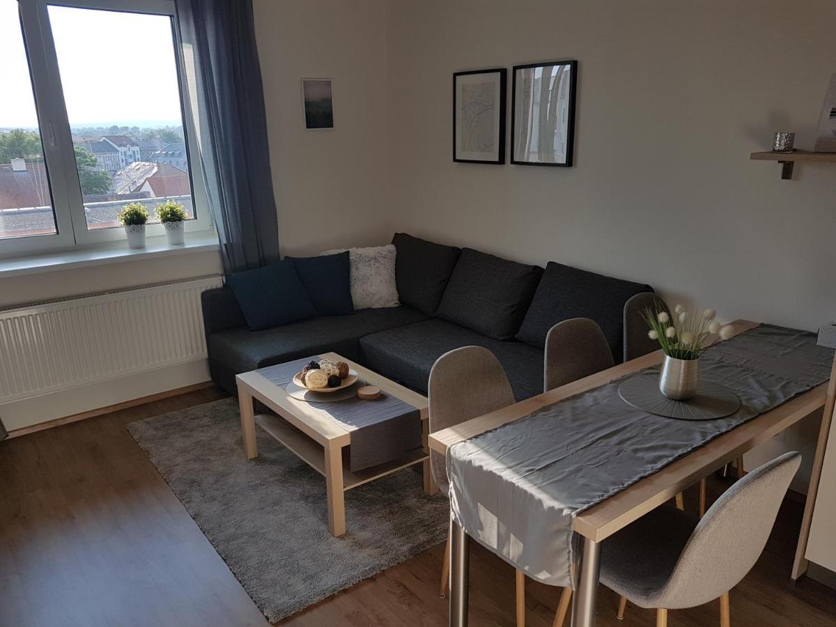 Kavi Apartments #1, Top Sunset View 플젠 외부 사진
