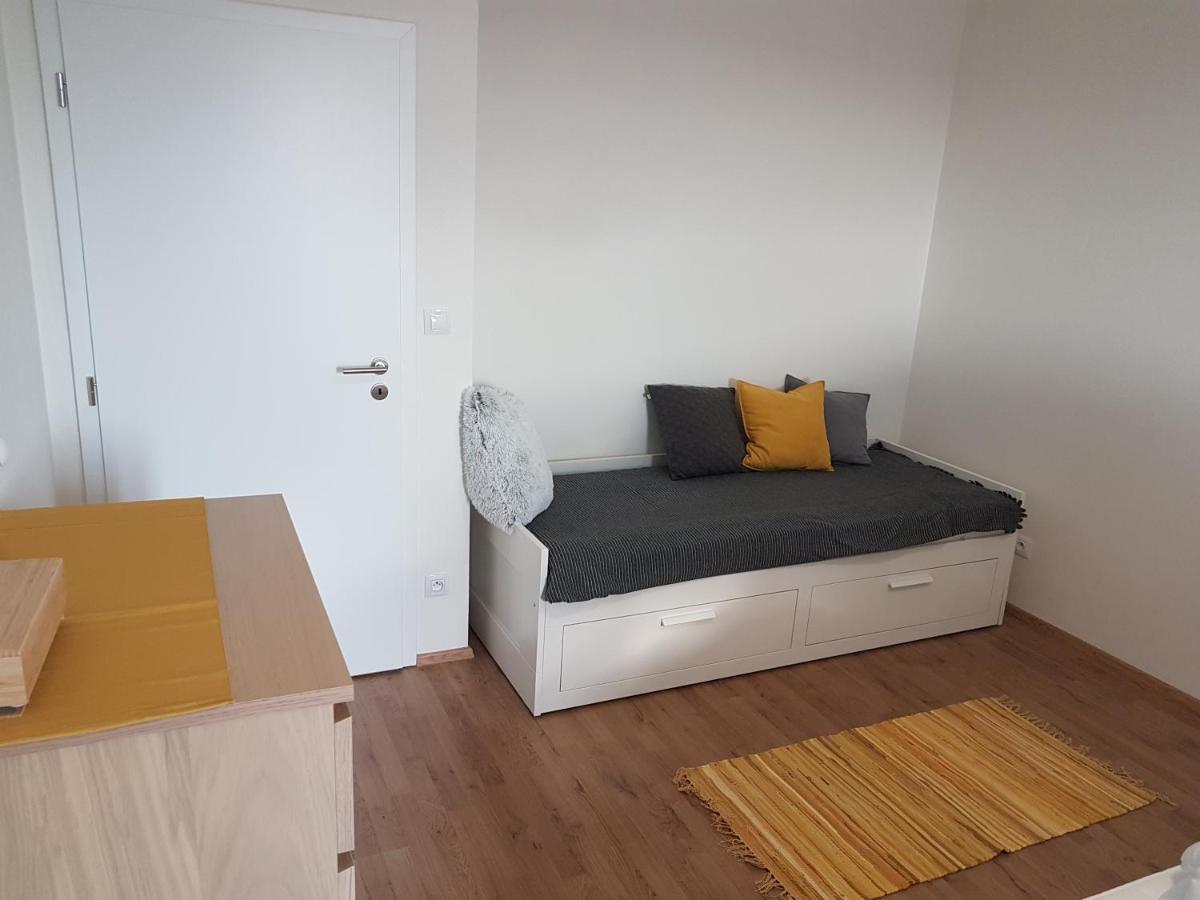 Kavi Apartments #1, Top Sunset View 플젠 외부 사진